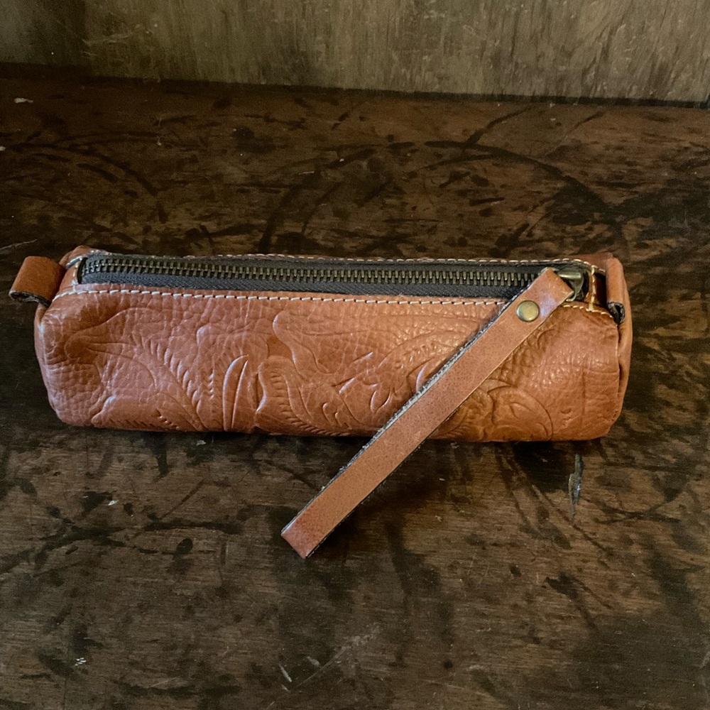 Patricia Nash cosmetic case